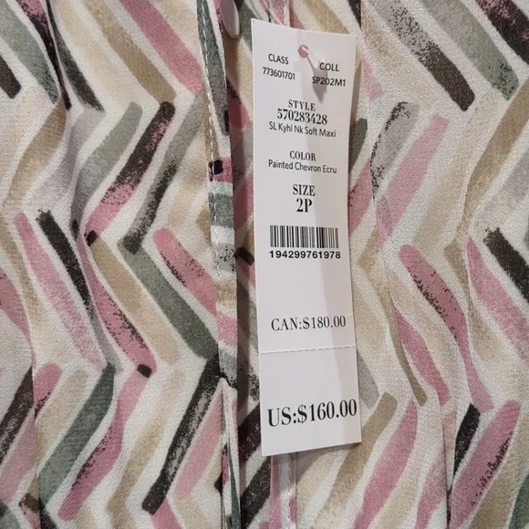White House Black Market Chevron Maxi Dress in Pink, Blue, and White Size 2p - Picture 10 of 10